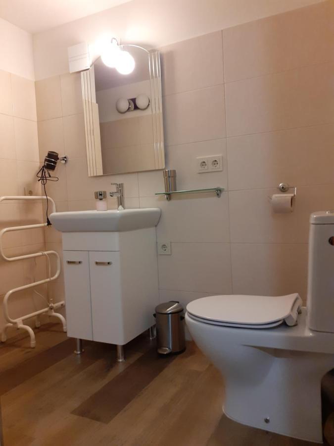 Old Town Apartment With A Separate Entrance Каунас Екстериор снимка