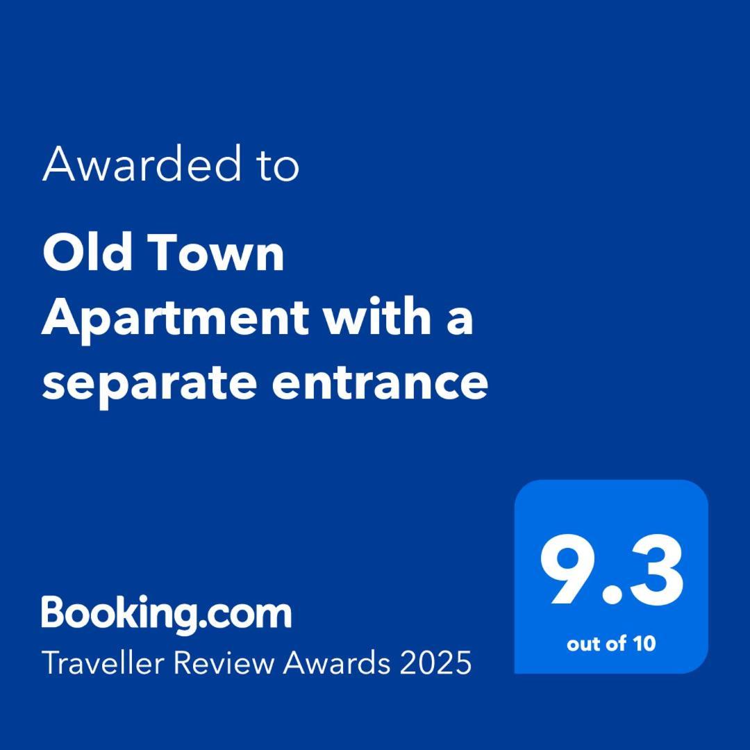 Old Town Apartment With A Separate Entrance Каунас Екстериор снимка